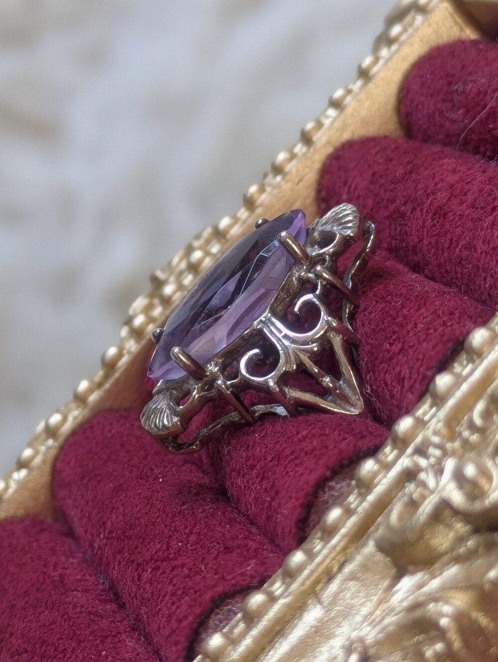 Ornate Vintage Amethyst & Sterling Silver Ring with Filigree Scroll Details - Picture 4 of 6